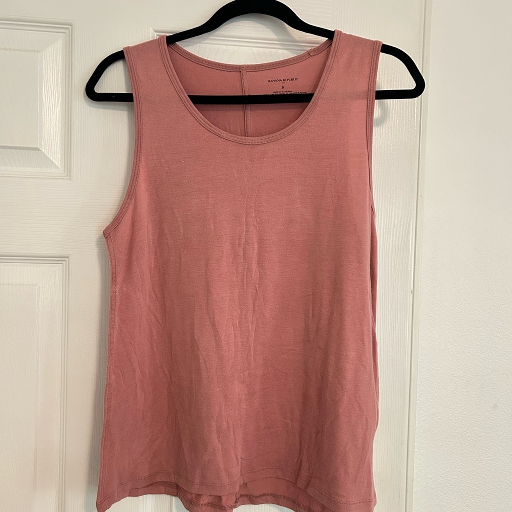 Banana Republic Dusty Rose Tank Top
